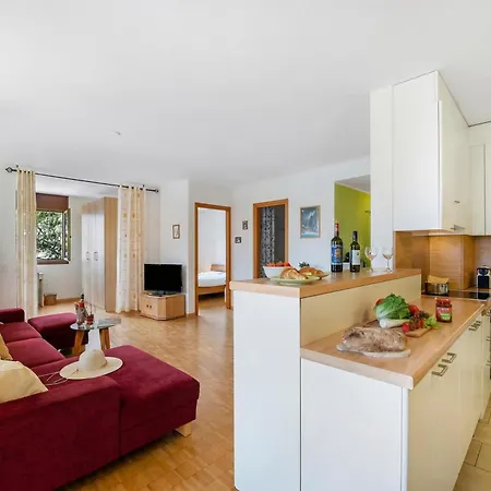 Apartamento Casa Nova Bella With Free Parking - Happy